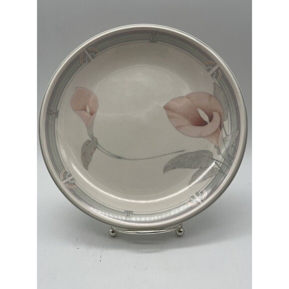 Noritake Keltcraft Misty Isle ETERNAL BLUSH 9138 Lunch Salad Plate - Picture 1 of 4
